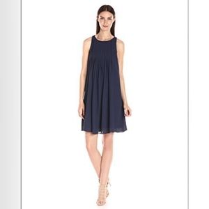 Nanette Lepore Sleeveless Chiffon Dress Swing Silhouette Pleated Pin Tuck Size 6